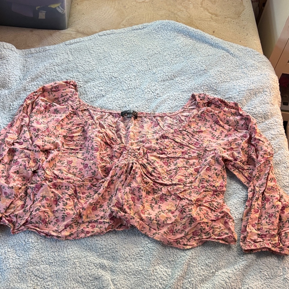 Elegant Floral Blouse in Pink